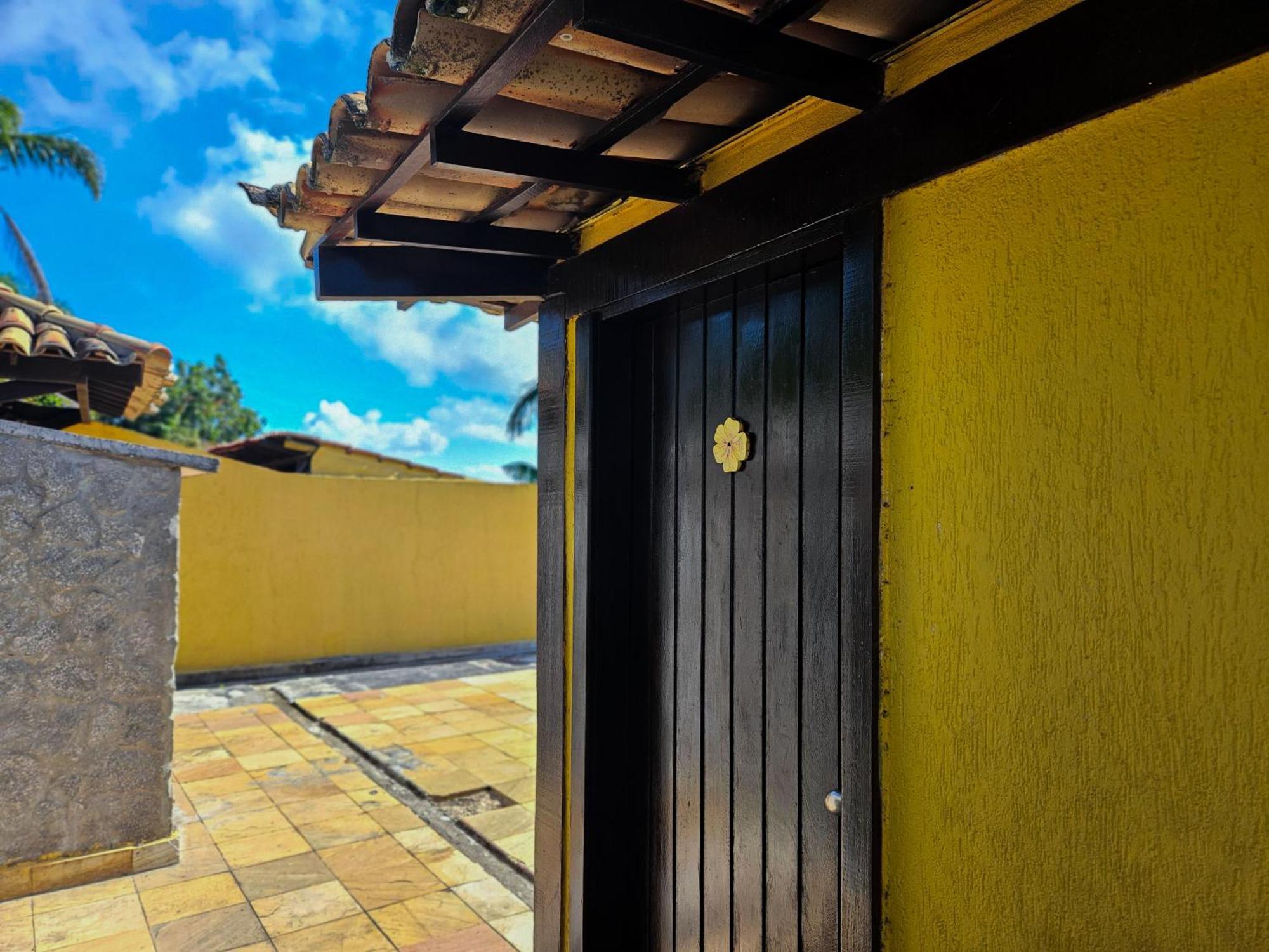 Bliss Hotéis Bella Vista Búzios Exterior foto A door in the house