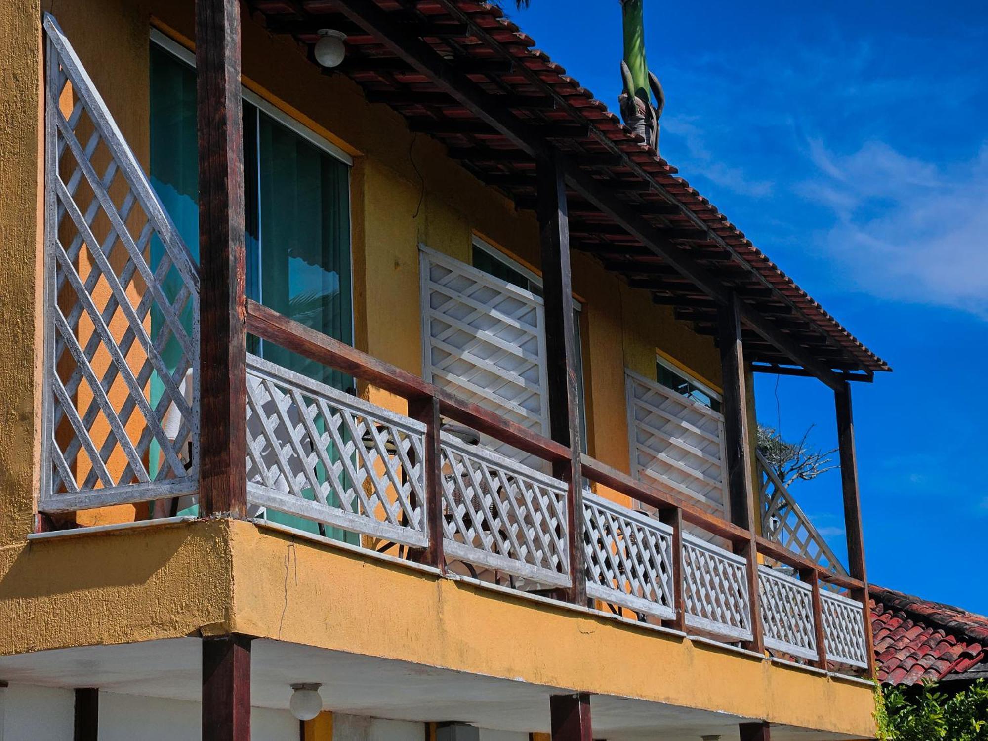 Bliss Hotéis Bella Vista Búzios Exterior foto A balcony in Cartagena, Colombia