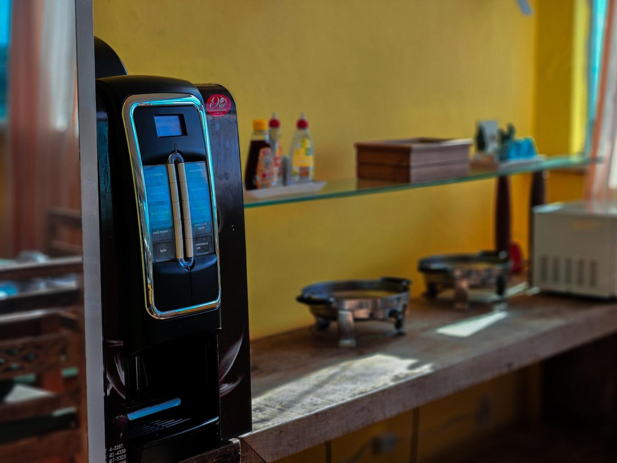 Bliss Hotéis Bella Vista Búzios Exterior foto A coffee machine